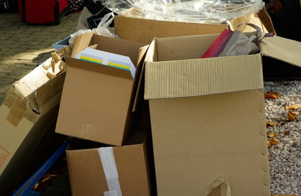 Stocker des affaires à Nîmes, comment choisir son garde meubles ?