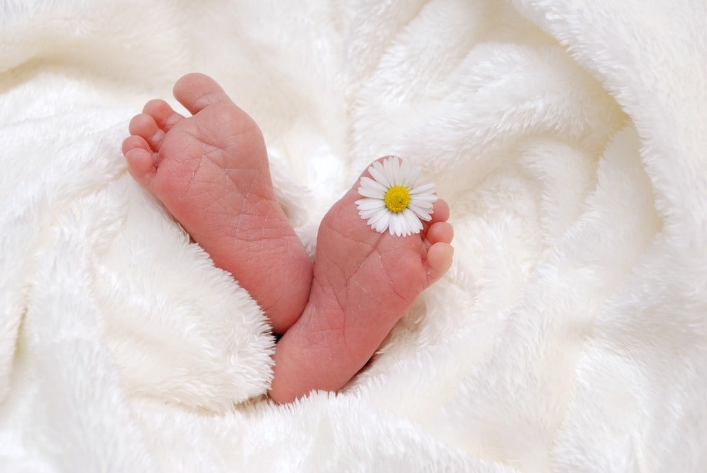 Astuces pour une chambre de bébé pratique et élégante